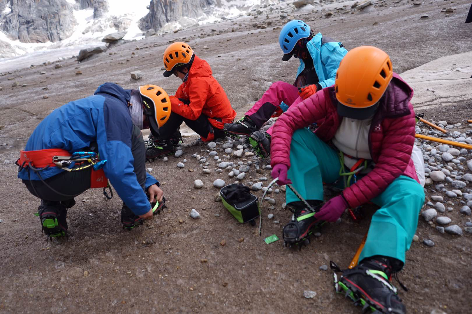 <b> The activities of the mount Lewa helmets in Qinghai</b>